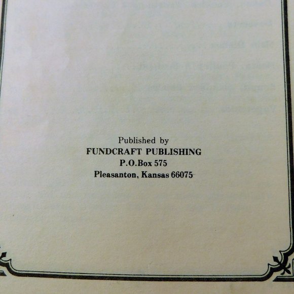 Our Favorite Recipes Cookbook Lutheran Womens Guild Milwaukie 1983 Spiral - Picture 7 of 11